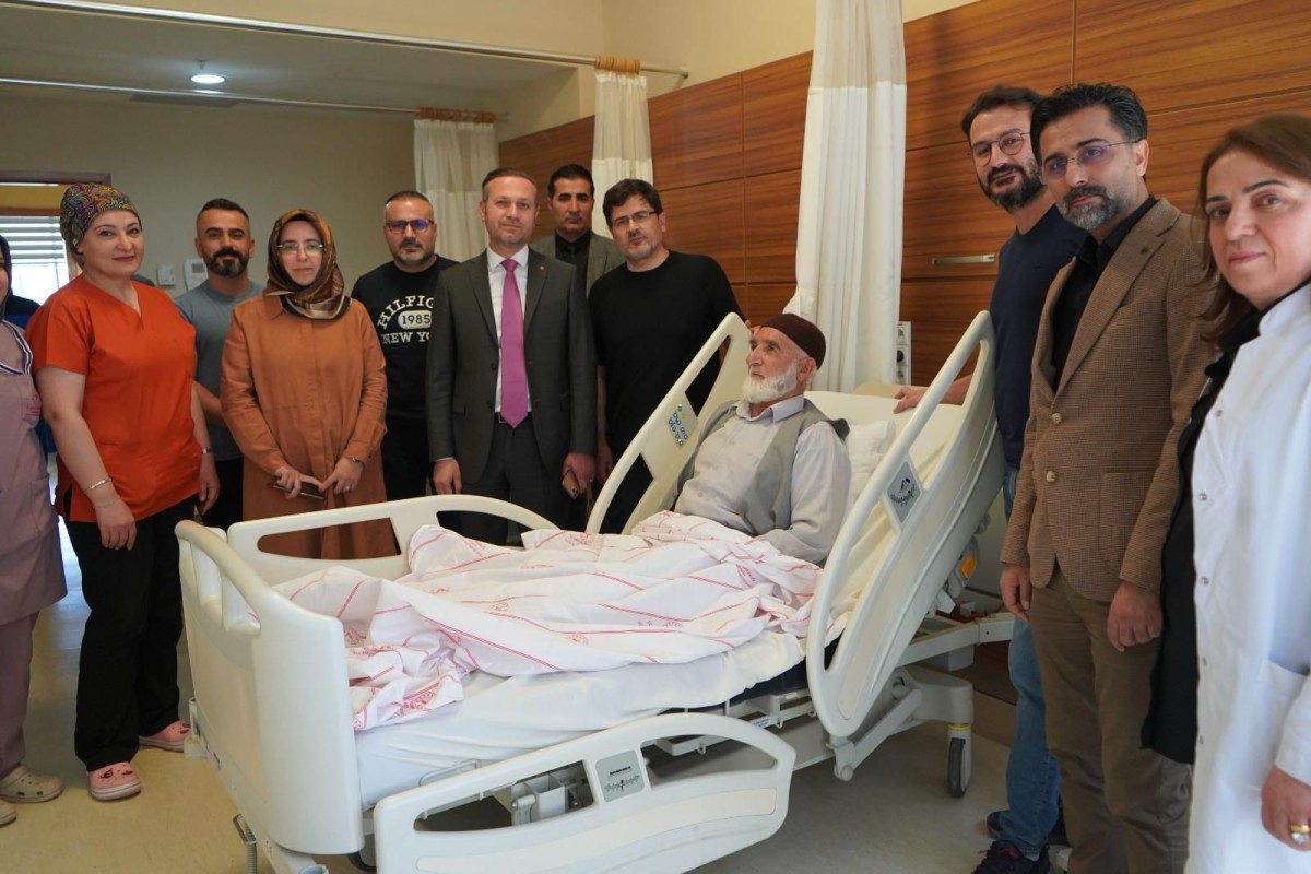 Deprem sonrası ilk kornea nakli 