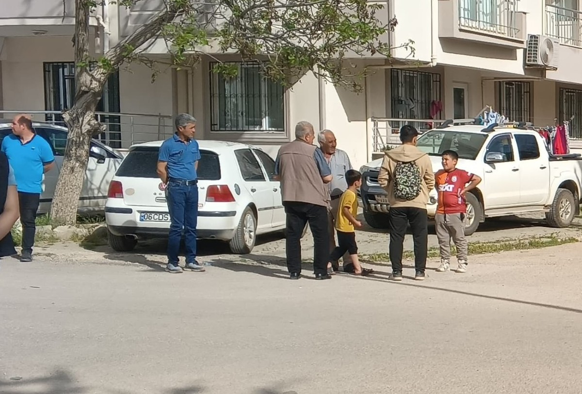 Motosiklet kaza yaptı: iki yaralı