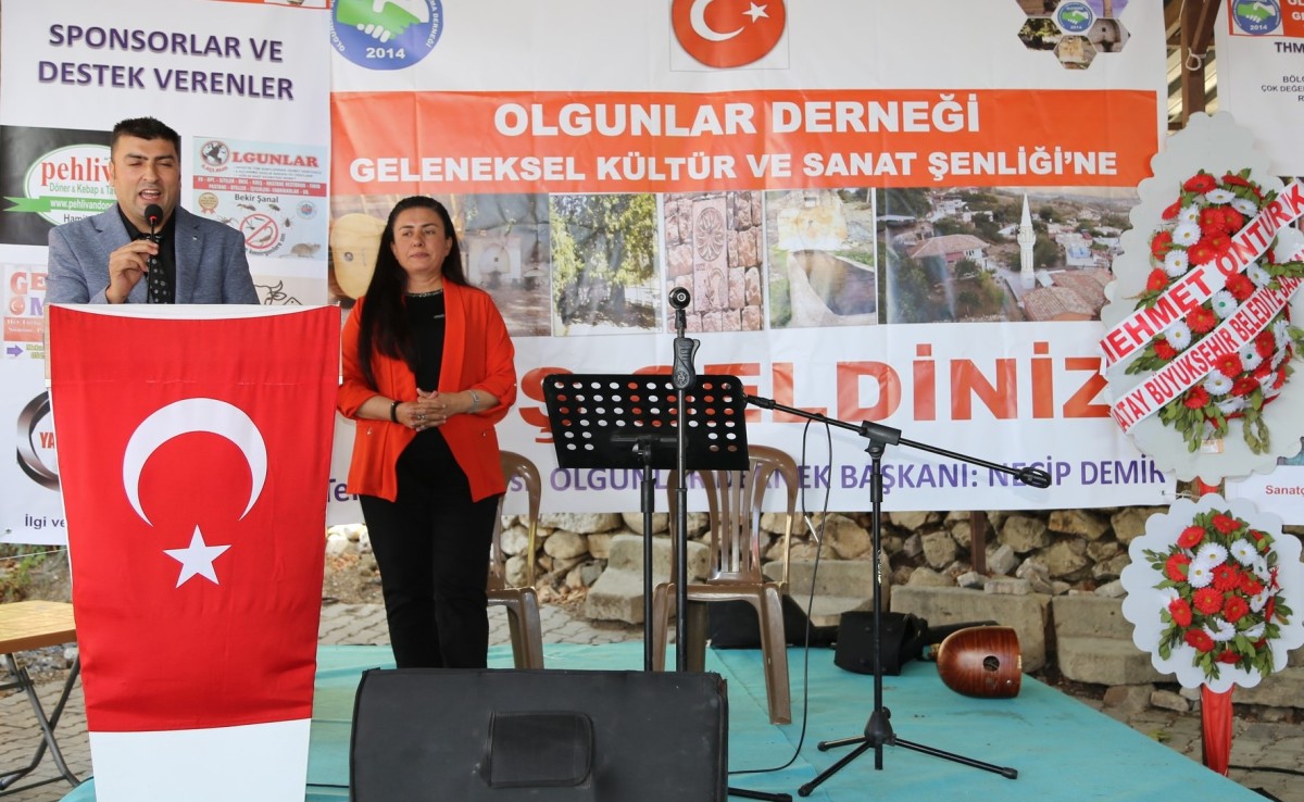 HATAY - YAYLADAĞI - OLGUNLAR'A ŞİİR VE TÜRKÜ YAĞDI