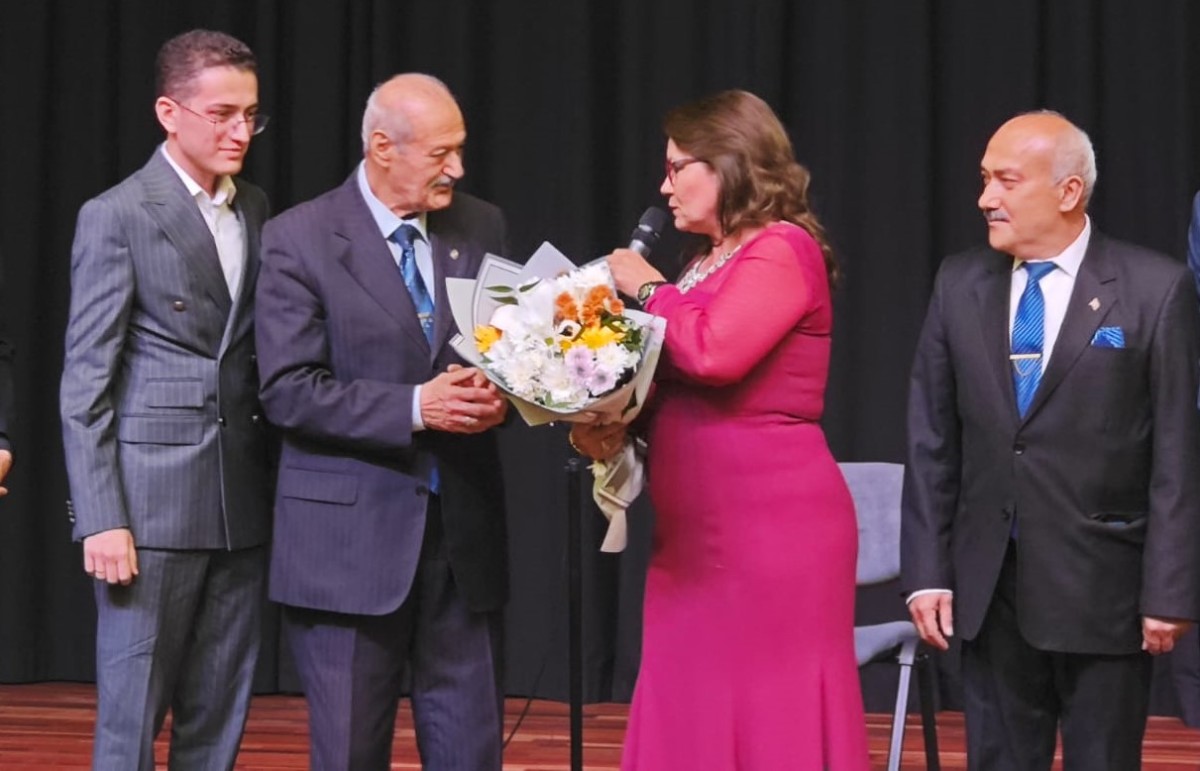 OZAN NİHAT’A 60. YIL SANAT ÖDÜLÜ...