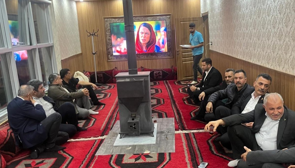 MHP'den “Hayırlı Günler Komşum” Seferberliği