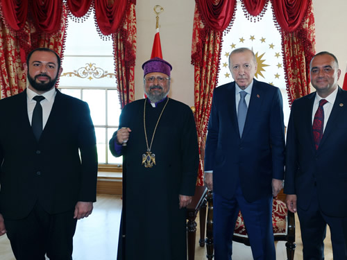 Cumhurbaşkanı Erdoğan, Türkiye Ermenileri Patriği Maşalyan'ı kabul etti