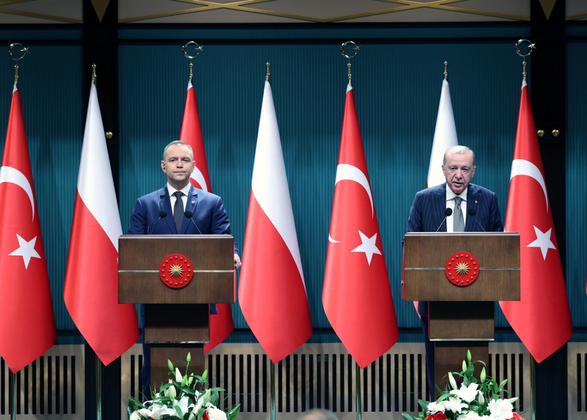 “Polonya ile iki NATO müttefiki olarak iş birliğimizi güçlendirmek için çalışıyoruz”