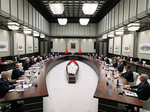 Cumhurbaşkanlığı Kabinesi, Cumhurbaşkanı Erdoğan başkanlığında toplandı
