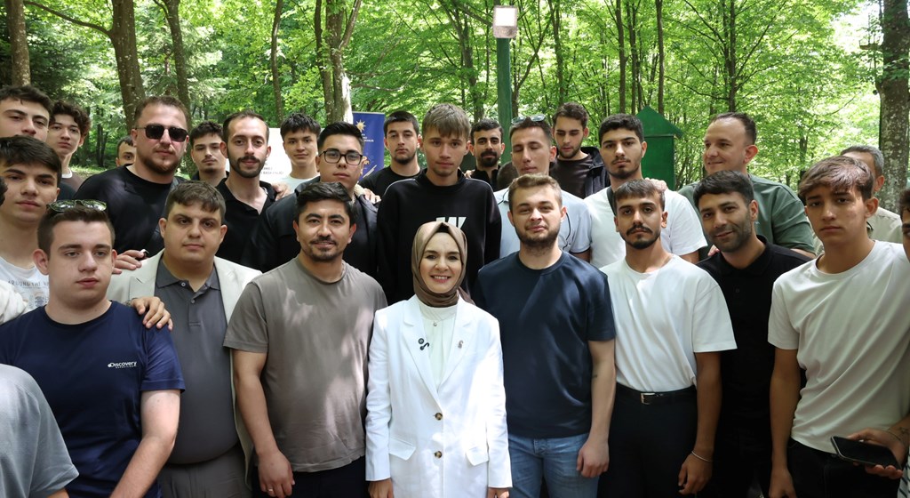 Bakan Göktaş Kocaeli'de düzenlenen 