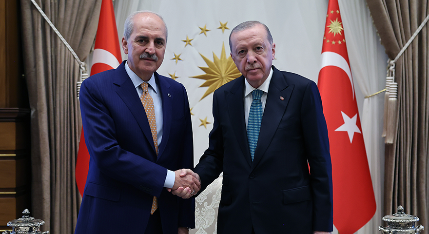 CUMHURBAŞKANI ERDOĞAN, TBMM BAŞKANI KURTULMUŞ'U KABUL ETTİ