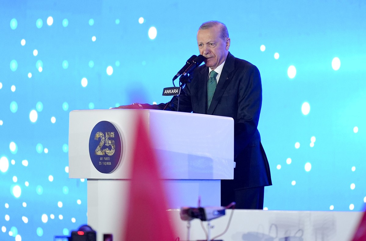 “Ekonomide, sağlıkta, eğitimde, ulaştırmada Türkiye'ye tarihinin en büyük yatırımlarını kazandırdık”