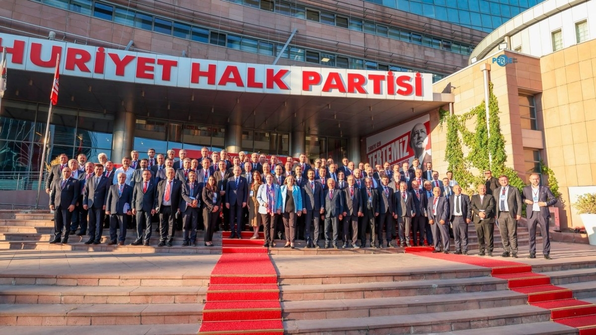 CHP’li 81 il başkanından ortak mesaj: 'Kişiler gelir geçer, Cumhuriyet Halk Partisi kalır'
