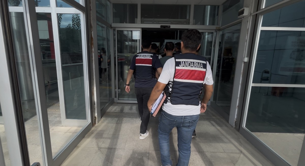 Terör örgütü DEAŞ’a büyük darbe: 5 şüpheli tutuklandı - Videolu Haber